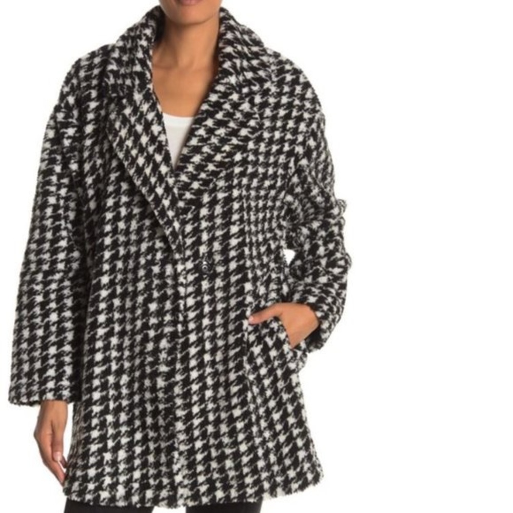 Houndstooth Printed Coat